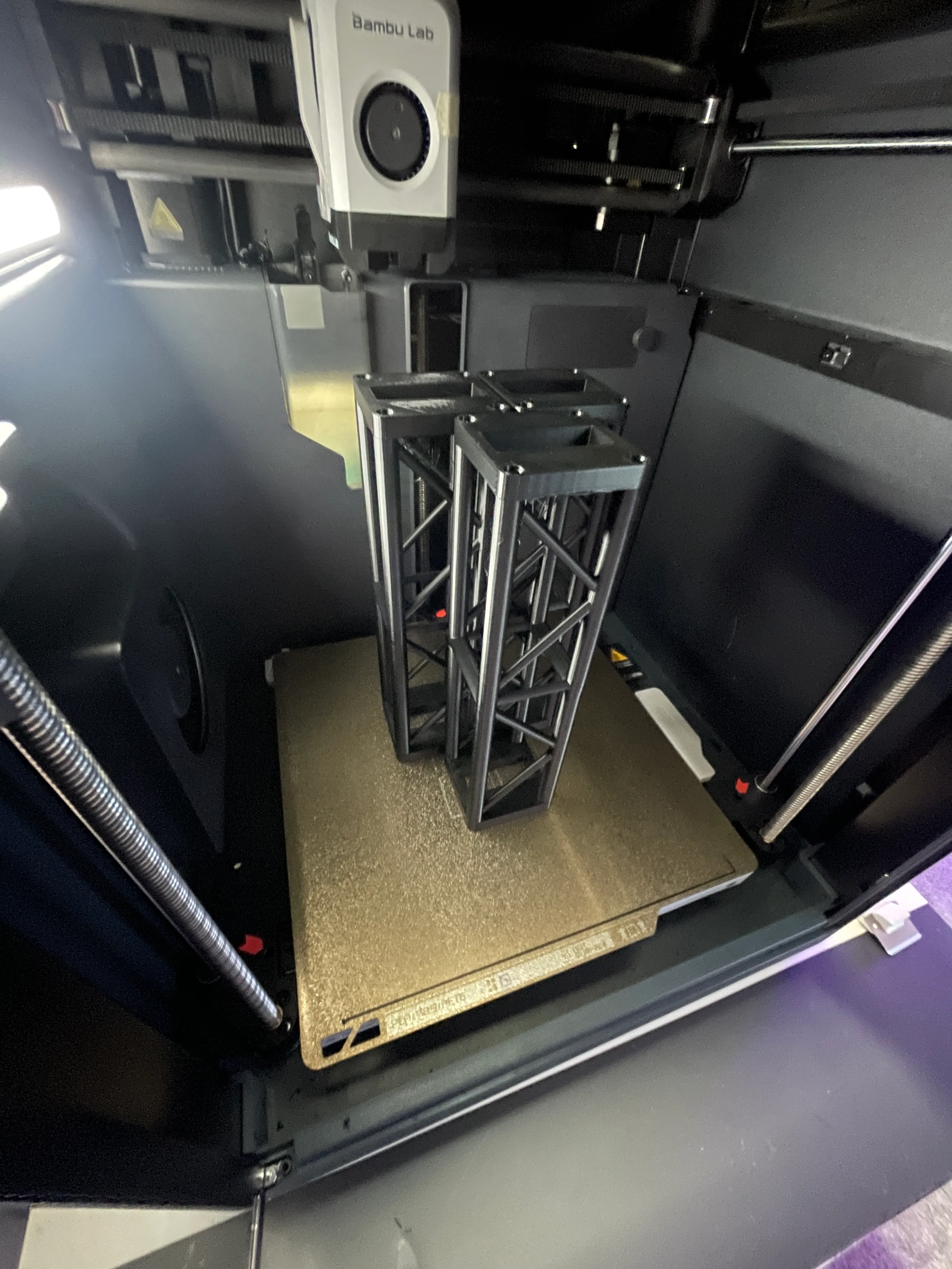 Alternate configuration — showing the modular corner block system